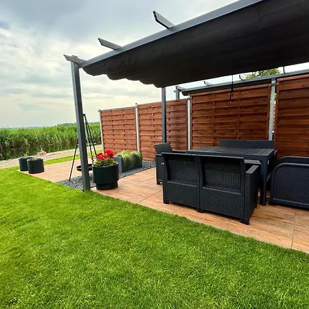 Dom Nad Legami Holiday home